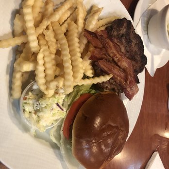 Hollywood Grill - Hamburger - American Near Me - Chicago, Illinois
