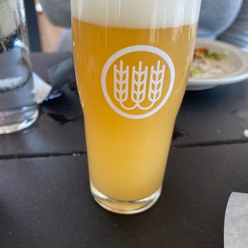 Schilling Beer - Their IPAs are also delicious - Pizza Near Me - Littleton, New Hampshire Schilling Beer - Their IPAs are also delicious - Pizza Near Me - Littleton, New Hampshire