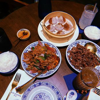 Blue Blossom - Chinese Near Me - New York, New York