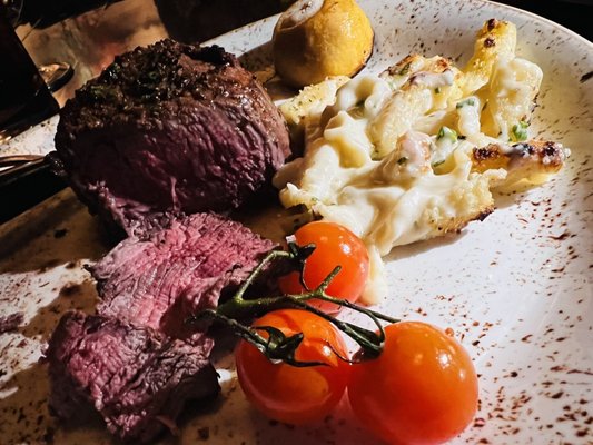 Twin Creeks Steakhouse by null