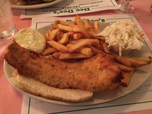 Dee Dee's Tavern by null