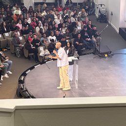 Lead Pastors Earl and Oneka McClellan Lead Pastors Earl and Oneka McClellan