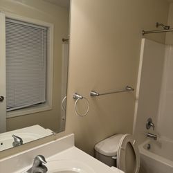Cardinal Points Cleaning Services - Bathroom