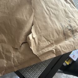 FedEx Ship Center - Ripped