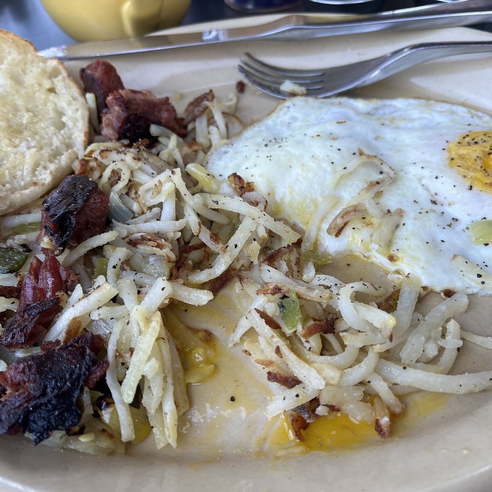 Snooze, an A.M. Eatery - Corned beef hash breakfast - Breakfast & Brunch Near Me - Tucson, Arizona