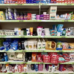 Dollar General - Hygiene products