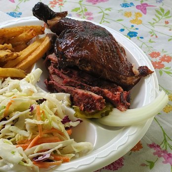 Bennie J's Smoke Pit - Barbeque Near Me - Huntsville, Texas Bennie J's Smoke Pit - Barbeque Near Me - Huntsville, Texas