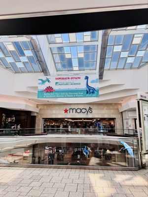 Cherry Creek Shopping Center by null