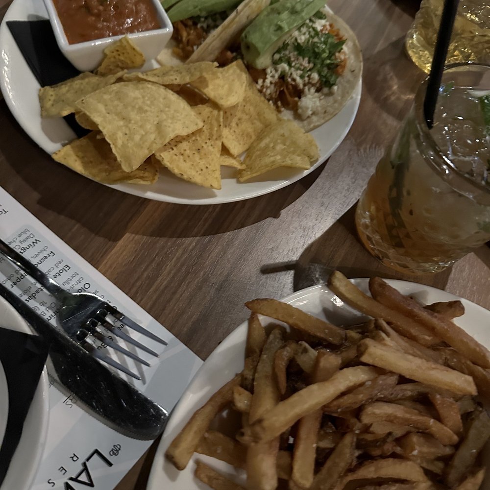 The Lakefront Restaurant - Breakfast & Brunch Near Me - Chicago, Illinois The Lakefront Restaurant - Breakfast & Brunch Near Me - Chicago, Illinois