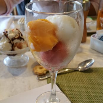 Mariposa - Sorbet - New American Near Me - Honolulu, Hawaii