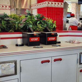 In-N-Out Burger - There catchup and condiment serve your selves. - Burgers Near Me - Natomas, California In-N-Out Burger - There catchup and condiment serve your selves. - Burgers Near Me - Natomas, California