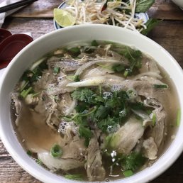Well-done beef pho