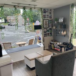 Elkins nutrition - Inside seating
