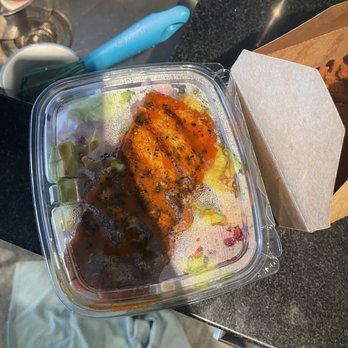 Halal Grill Bros - Salmon salad - Halal Near Me - The Bronx, New York