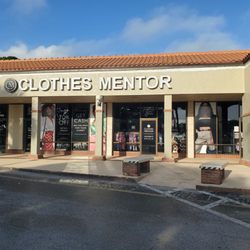 Clothes Mentor Palm Harbor, FL