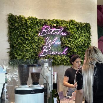 Love You Latte - Bitches Who Brunch - Breakfast & Brunch Near Me - Glendale, California