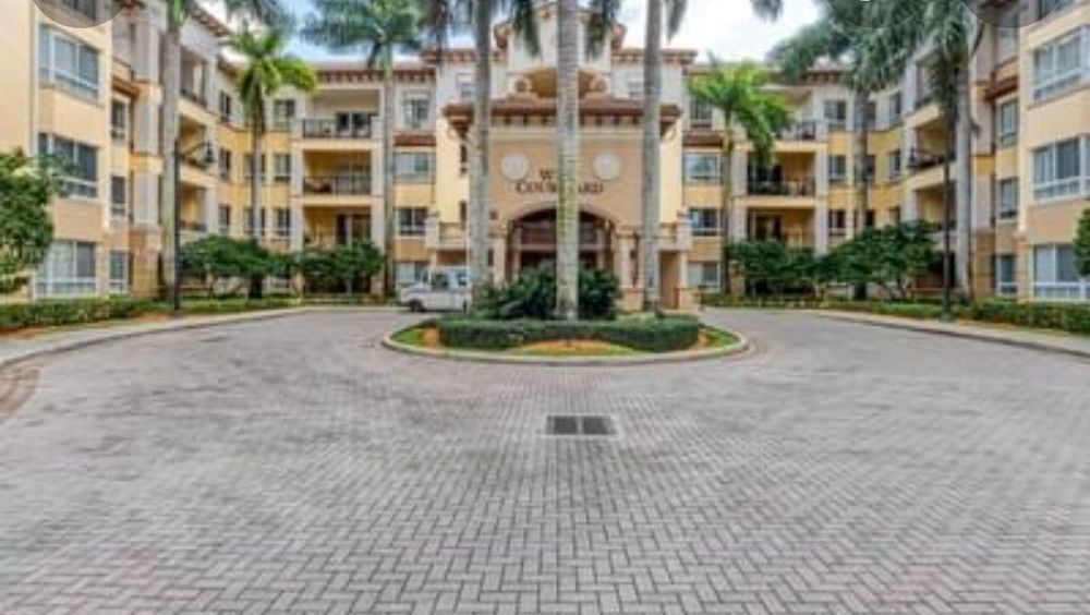 THE PALMS AT WESTON Updated September 2024 16102 Emerald Estates Dr