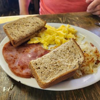 Country Cafe 50's Diner - Ham with hashbrowns , rye toast, scrambled eggs - American Near Me - Arcadia, Florida