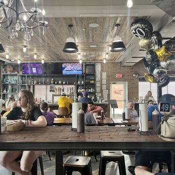 Heim Barbecue - Eating area - Barbeque Near Me - Fort Worth, Texas