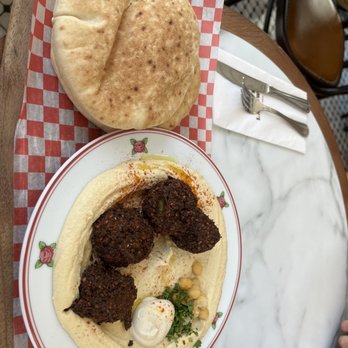 Cafe Landwer - Falafel Hummus Bowl (V) - Mediterranean Near Me - Boston, Massachusetts Cafe Landwer - Falafel Hummus Bowl (V) - Mediterranean Near Me - Boston, Massachusetts