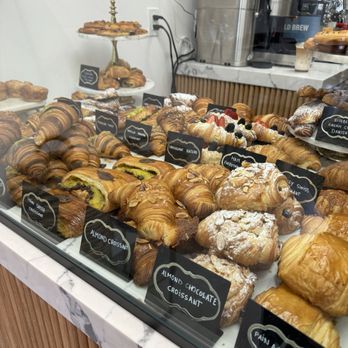 Le Saint Honore - Bakeries Near Me - Dana Point, California Le Saint Honore - Bakeries Near Me - Dana Point, California