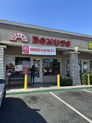 Sesame Donuts by null