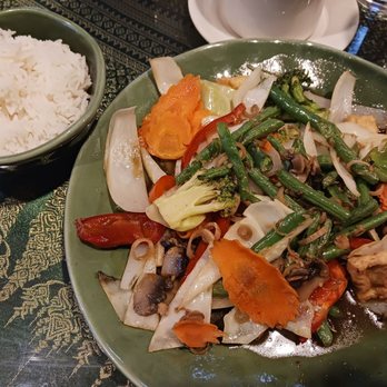 The Green Papaya - Lemongrass tofu - Thai Near Me - Canton, Connecticut The Green Papaya - Lemongrass tofu - Thai Near Me - Canton, Connecticut