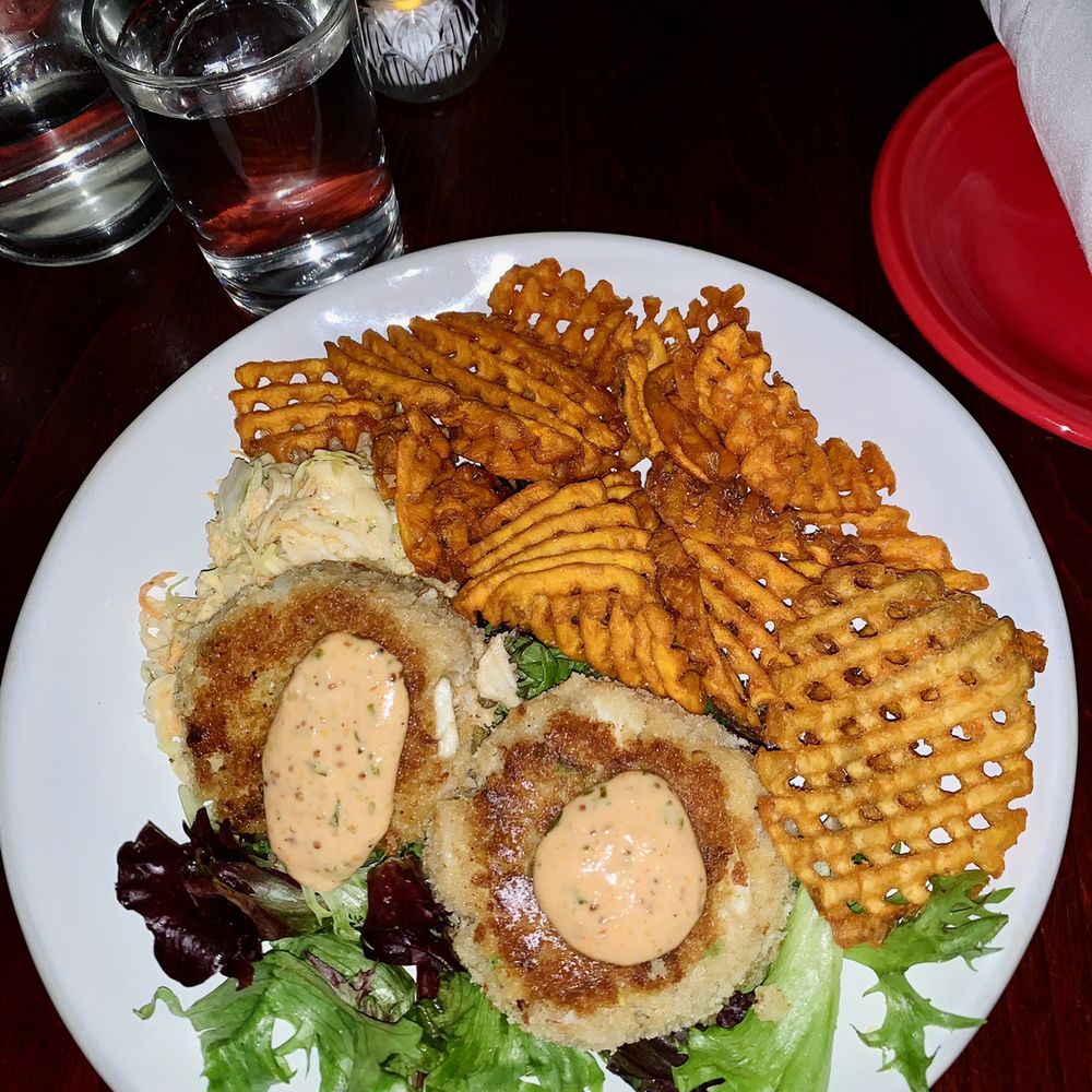 Summer Shack - Boston - Crab Cakes - Seafood Near Me - Boston, Massachusetts Summer Shack - Boston - Crab Cakes - Seafood Near Me - Boston, Massachusetts