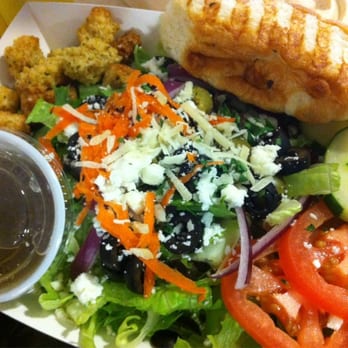 Basil's Fondren - Garden salad with balsamic Vinegarette and wedge of focaccia - Delis Near Me - Jackson, Mississippi