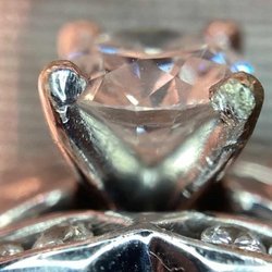 Zales Jewelers - Nice job. Can't believe they actually tried to pass this off as fixed.