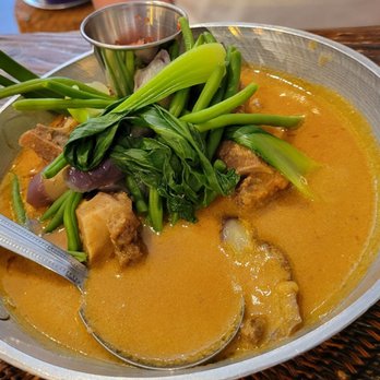 Only At Renee's - Ox tail kare kare - Filipino Near Me - Virginia Beach, Virginia