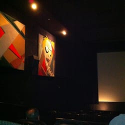 Cinéma Guzzo - Mega-Plex Lacordaire 16 - Guzzo Cinema St Leonard