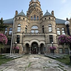 Trumbull County - Exterior