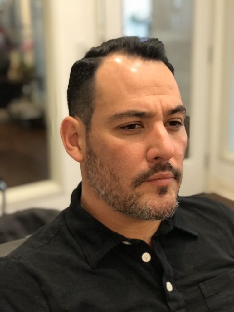 Helena’s Mens Studio Logo