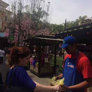 Wetzel's Pretzels - Giving samples on a hot day! That is dedication and loyal employment. - Pretzels Near Me - Glendale, California Wetzel's Pretzels - Giving samples on a hot day! That is dedication and loyal employment. - Pretzels Near Me - Glendale, California