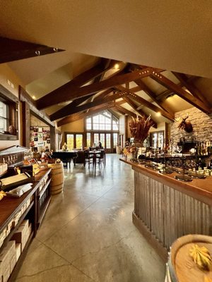 Silvara Cellars by null