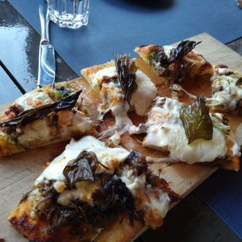 Addah - Lobster flatbread - Himalayan/Nepalese Near Me - Vancouver, British Columbia