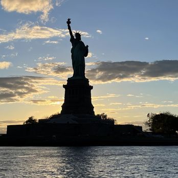 Shearwater - Manhattan by Sail - Boat Charters Near Me - New York, New York Shearwater - Manhattan by Sail - Boat Charters Near Me - New York, New York