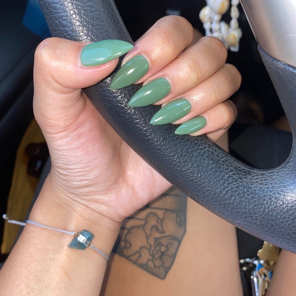 Sandy Nails - Fill in with gel DND 268 (I think) - Nail Salons Near Me - Lawrenceville, Georgia Sandy Nails - Fill in with gel DND 268 (I think) - Nail Salons Near Me - Lawrenceville, Georgia