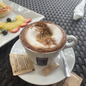 Vanilla Espresso French Café - Cappucino - Breakfast & Brunch Near Me - Miami Lakes, Florida
