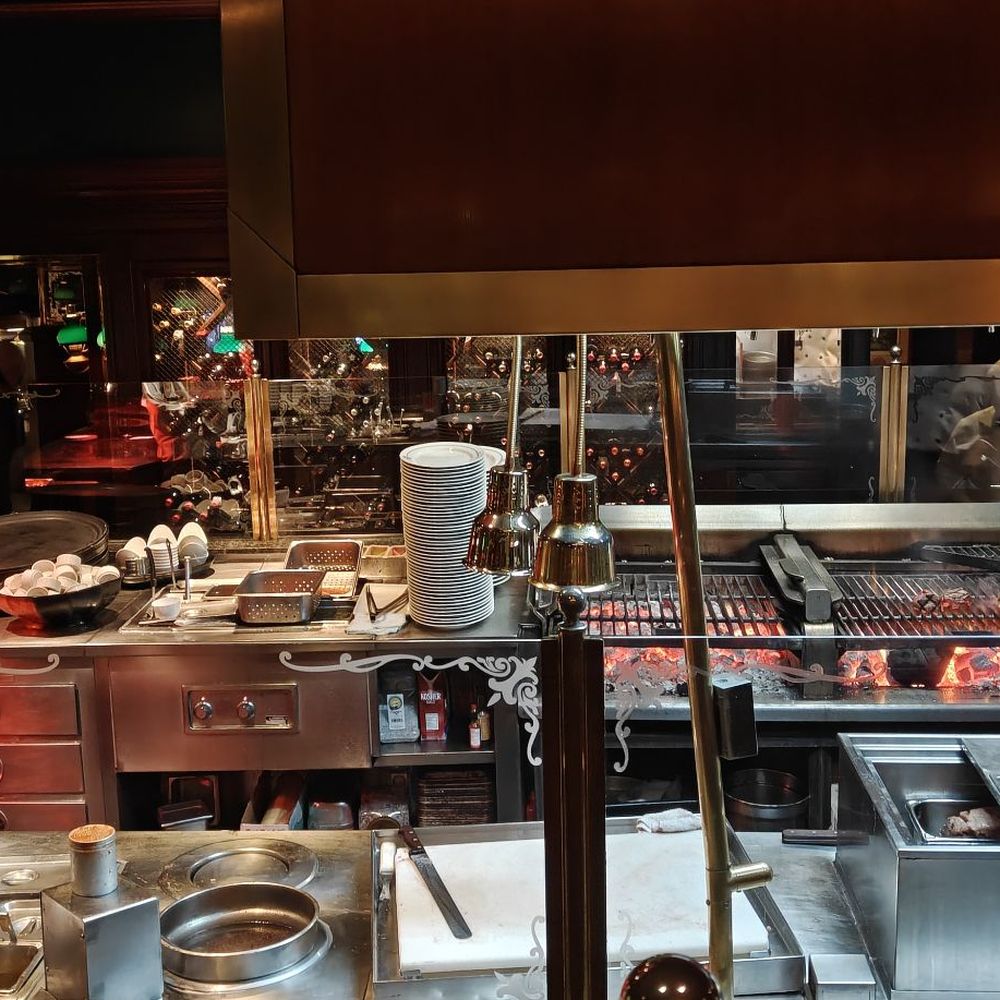THE Steak House - Kitchen with grill - Steakhouses Near Me - Las Vegas, Nevada THE Steak House - Kitchen with grill - Steakhouses Near Me - Las Vegas, Nevada