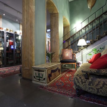 Lady Hamilton Hotel - Hotels Near Me - Stockholm, Alberta