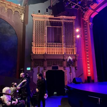 Brava Theater Center - Shadow Dance - Performing Arts Near Me - San Francisco, California