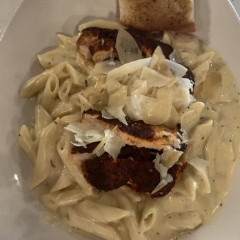 The Rouxpour - Creamy Pasta Rouxpour - blackened Chicken - 6/10 - Cajun/Creole Near Me - Houston, Texas The Rouxpour - Creamy Pasta Rouxpour - blackened Chicken - 6/10 - Cajun/Creole Near Me - Houston, Texas