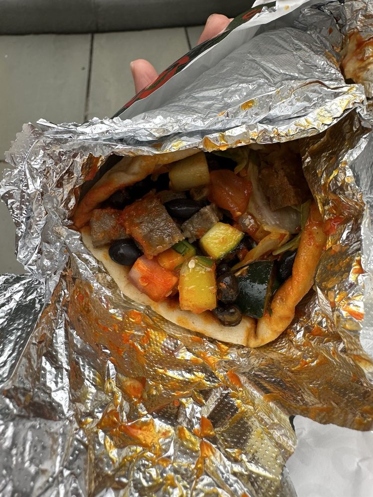 Food from Shah's Halal Food