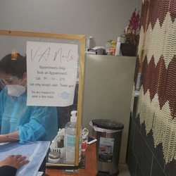 Va Nails - Run!! These people are a fraud. Nails broke in half after 2 days. Owner, Lisa, told me, "Sorry, not my problem".
