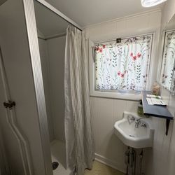 Bar Harbor Cottages & Suites