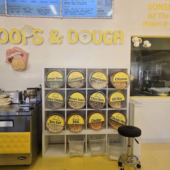 Pop Scoops & Dough - Ice Cream & Frozen Yogurt Near Me - College Park, Maryland