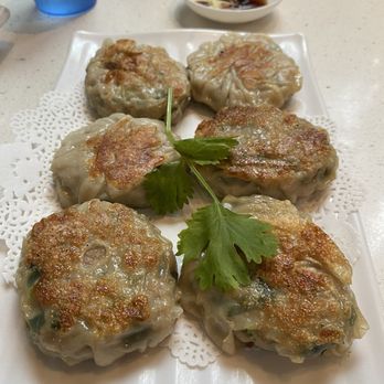 Mama Lu Dumpling House - Chinese Near Me - Monterey Park, California