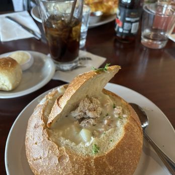 Fog Harbor Fish House - Clam chowder with crab meat - Seafood Near Me - San Francisco, California